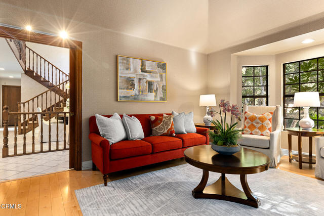 Detail Gallery Image 5 of 27 For 23 Hidden Valley Rd, Monrovia,  CA 91016 - 3 Beds | 2/1 Baths