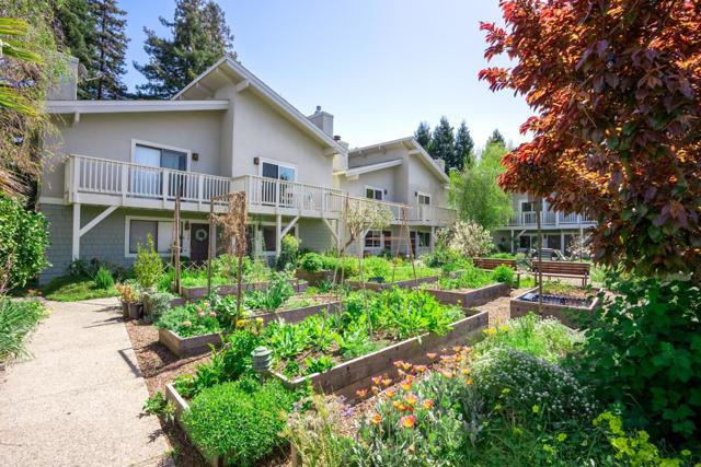 128 Grant Street, Santa Cruz CA: https://media.crmls.org/mediaz/245b8ce6-0482-4812-9e05-83b1d34c5c4d.jpg