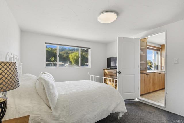 Detail Gallery Image 12 of 28 For 5566 Streamview, San Diego,  CA 92105 - 4 Beds | 1 Baths