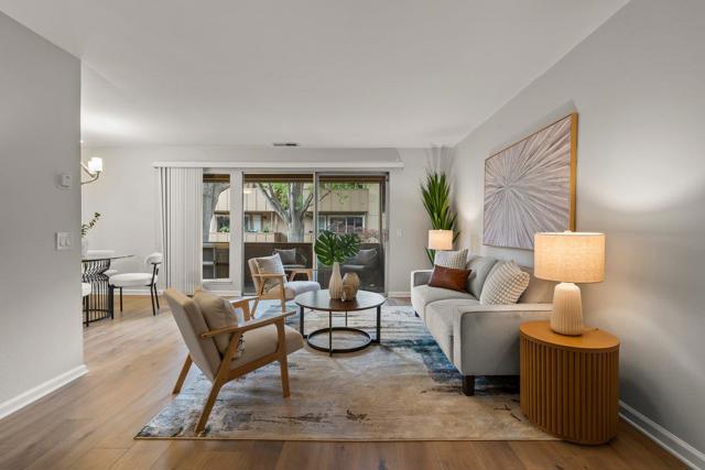 2466 W Bayshore Road, Palo Alto CA: https://media.crmls.org/mediaz/245de88e-57da-4026-a9aa-b670c8f661fd.jpg