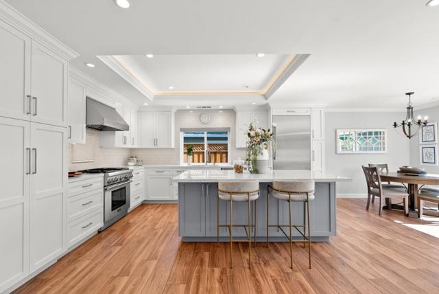 325 Crestview Drive, Santa Clara CA: https://media.crmls.org/mediaz/24601bde-07da-43d2-a496-1a99d6f64c6d.jpg
