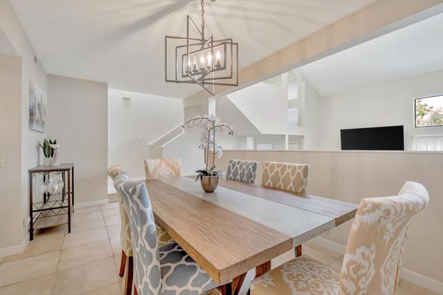 1067 Via Tornasol, Aptos CA: https://media.crmls.org/mediaz/24611358-6d12-40ec-a989-37e4c7fecf91.jpg