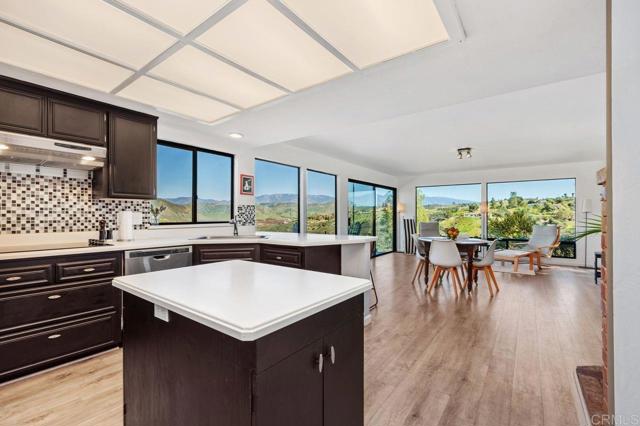 Detail Gallery Image 20 of 45 For 31424 Lilac Rd, Valley Center,  CA 92082 - 3 Beds | 3/1 Baths