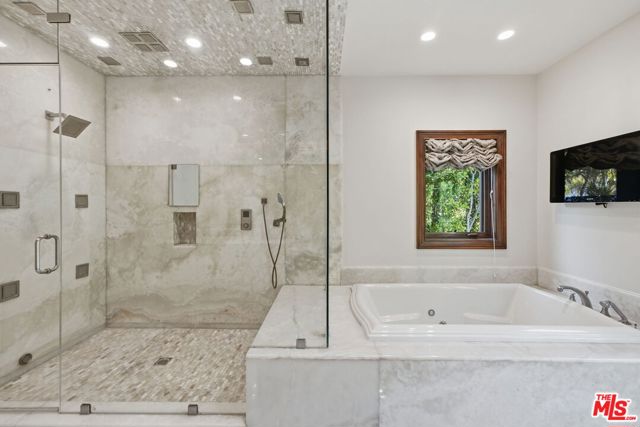 2108 San Ysidro Drive photo 19
