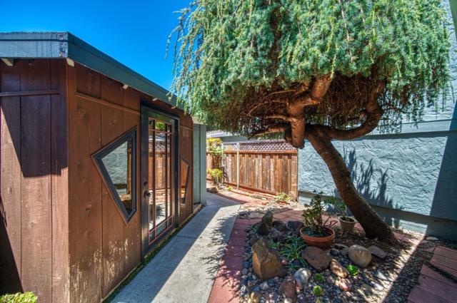 294 Barkentine Court, Aptos CA: https://media.crmls.org/mediaz/246301d4-6434-46cf-9c4c-0e6d5a21b53e.jpg