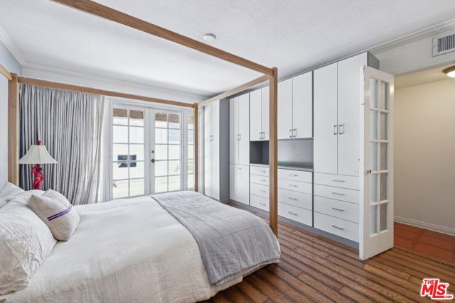 29429 Trailway Lane, Agoura Hills CA: https://media.crmls.org/mediaz/24636185-bb87-4c9a-a5e3-860fb2558067.jpg