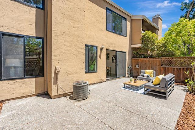 6698 Buggywhip Court, San Jose CA: https://media.crmls.org/mediaz/24638062-8842-4154-a135-2e1bb441b7a9.jpg