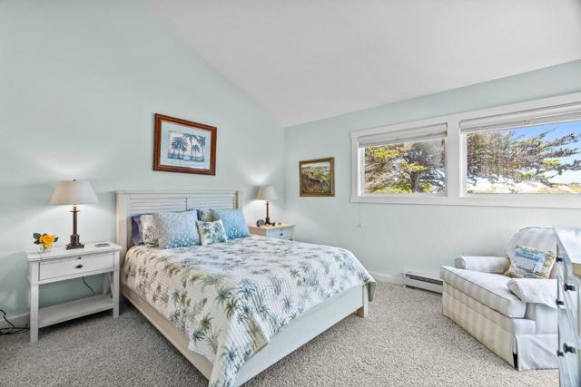 338 Monterey Dunes Way, Moss Landing CA: https://media.crmls.org/mediaz/246447e1-8a66-444d-8d3e-5d76f077c1a6.jpg