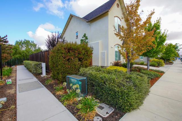 1600 Panorama Drive, Hollister CA: https://media.crmls.org/mediaz/24665c3f-3f49-42b8-9986-2993574b87fc.jpg