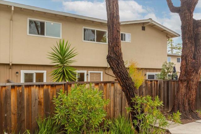 3385 La Selva Street, San Mateo CA: https://media.crmls.org/mediaz/24679b1f-07d0-47ac-9115-a6efdf6bd841.jpg