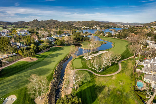 2443 Stafford Road, Lake Sherwood CA: https://media.crmls.org/mediaz/2467aa80-7422-48ca-92d4-4974ecfcaf63.jpg
