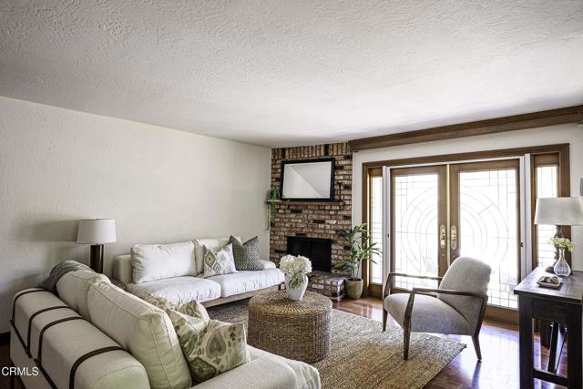 30 Genoa Street, Arcadia CA: https://media.crmls.org/mediaz/246835e3-e746-45c5-b53c-c2d62d6d3e11.jpg