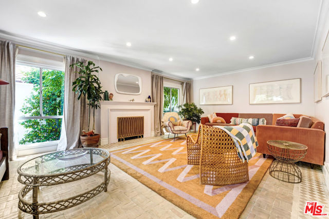 2049 N Berendo Street, Los Angeles CA: https://media.crmls.org/mediaz/24686c37-7ccc-4228-a726-c97e24c7c715.jpg