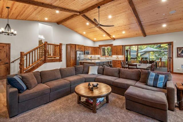 41562 Stone Bridge Road, Big Bear CA: https://media.crmls.org/mediaz/2468cd38-4dac-4c6c-a1b3-a56d4bcb08aa.jpg