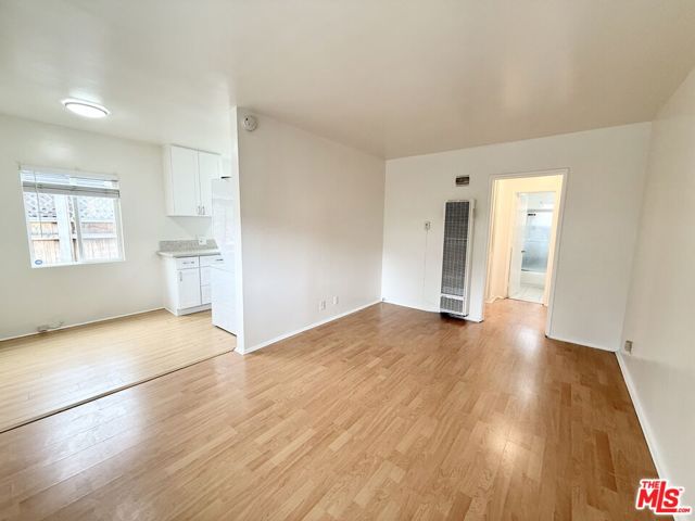 630 N Westbourne Drive, West Hollywood CA: https://media.crmls.org/mediaz/2468d74c-4cef-48d1-98ec-0be7d57a11b3.jpg