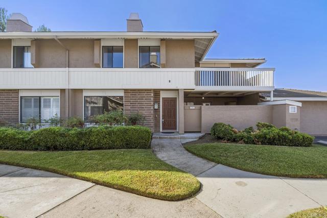 11883 Timaru Way, San Diego CA: https://media.crmls.org/mediaz/24699e00-dca6-437f-af01-a0b7c06839ef.jpg