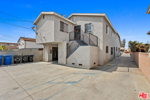 Image 3 for 820 W 79Th St, Los Angeles, CA 90044