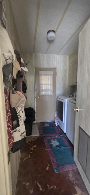 2577 Sorrel Avenue, Thermal CA: https://media.crmls.org/mediaz/246a1dcc-5346-4ec5-b8f0-994d9ca48f6b.jpg