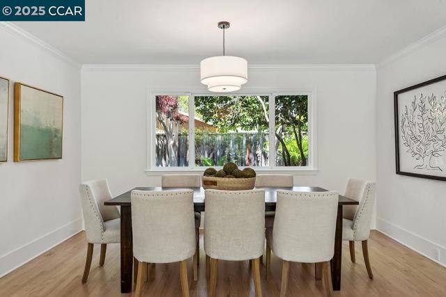 1245 Rimer Dr, Moraga CA: https://media.crmls.org/mediaz/246b7b96-c58c-4c07-918f-16577f43e8c5.jpg