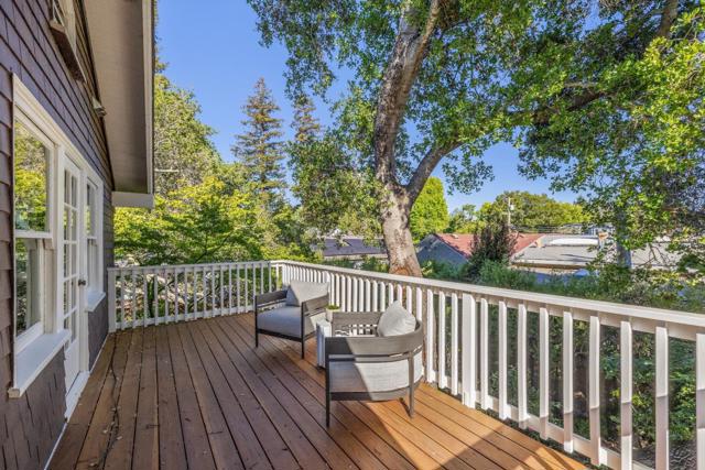 310 Chapin Lane, Burlingame CA: https://media.crmls.org/mediaz/246b9142-ba7c-4e7e-982d-6e0274b8cea5.jpg