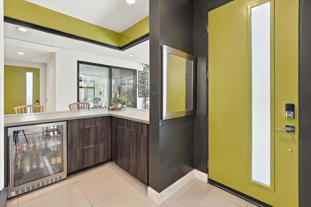 160 Obsidian Loop N, Palm Springs, CA 92264