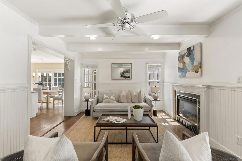 921 Court Way - photo 20