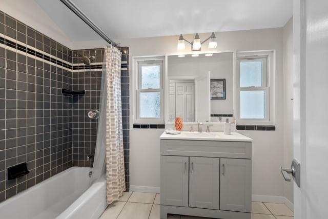 20 Sara Lane, Alamo CA: https://media.crmls.org/mediaz/246cd092-50ff-4168-90e5-04f4c385935c.jpg
