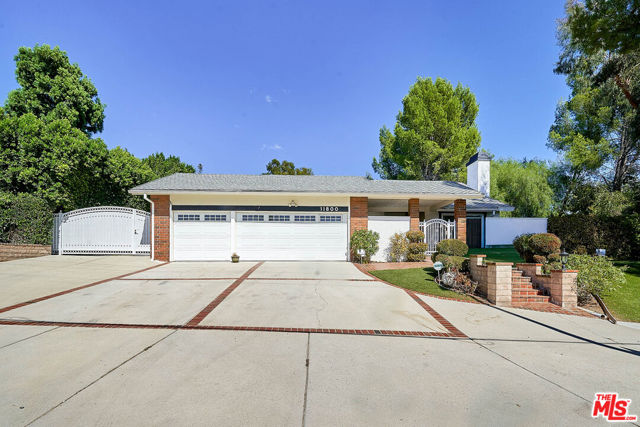 11800 Zelzah Avenue photo 3