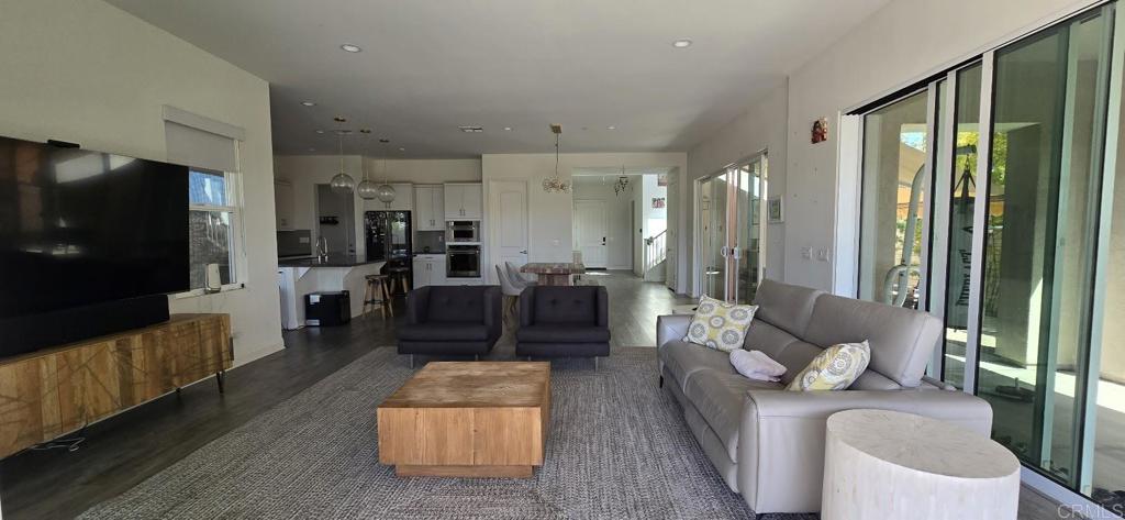 6742 Elegante Way - photo 6