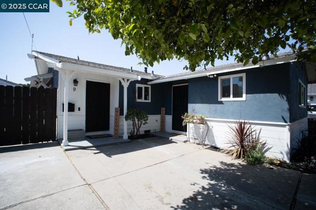 9 W Madill St, Antioch CA: https://media.crmls.org/mediaz/2472613a-69b8-4cde-9b7b-cf61b33474bf.jpg