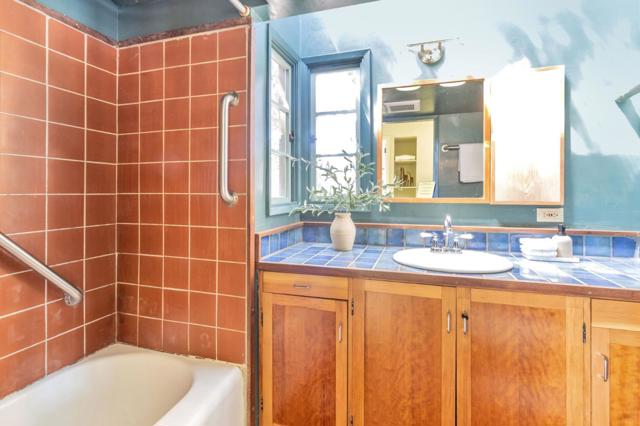 2619 Columbia Boulevard, Richmond CA: https://media.crmls.org/mediaz/2472c81d-63c1-4458-aa96-efc13be3a30d.jpg