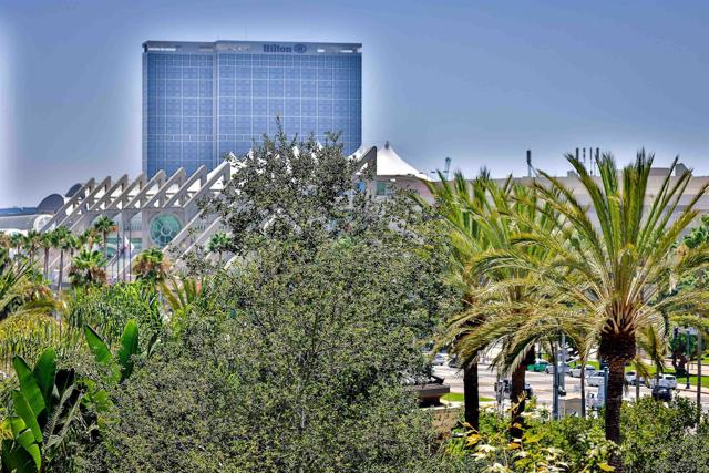 500 W Harbor Dr., San Diego CA: https://media.crmls.org/mediaz/2473acee-1ca4-4ca5-a359-8fc8cb02363d.jpg
