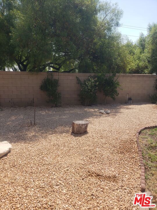 11875 Cedarbrook Place, Rancho Cucamonga CA: https://media.crmls.org/mediaz/2474125b-50ed-4648-8f3b-59f27b2f9a47.jpg