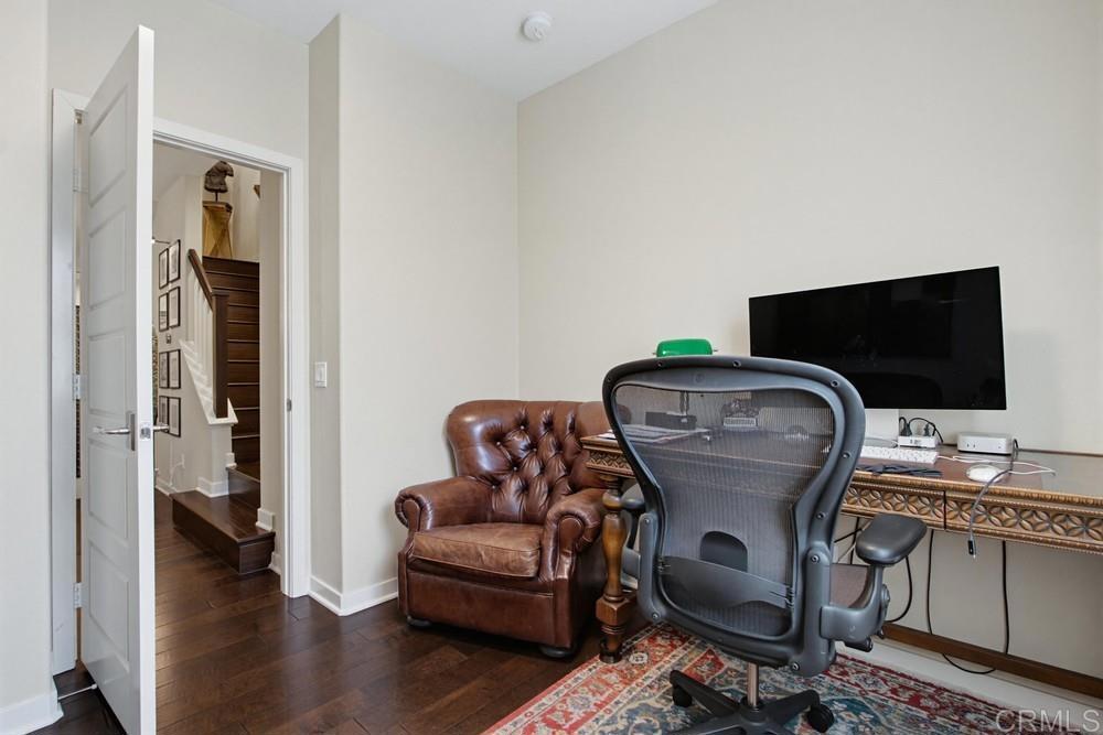 2115 Cosmo Way - photo 14