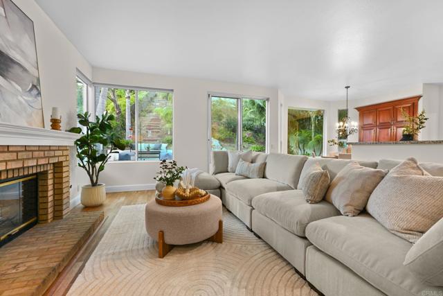 Detail Gallery Image 15 of 51 For 6990 Blue Orchid Ln, Carlsbad,  CA 92011 - 5 Beds | 4 Baths