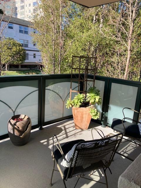 10 Crystal Springs Road, San Mateo CA: https://media.crmls.org/mediaz/2475dc3a-0e43-4bff-9b49-4b5e30d4797f.jpg