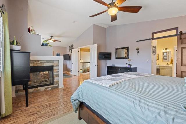 1980 Ponderosa Court, Hollister CA: https://media.crmls.org/mediaz/2476f165-cd2f-47c4-8822-ef206d41caf1.jpg