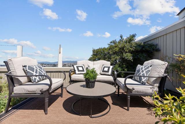156 Treeview Drive, Daly City CA: https://media.crmls.org/mediaz/24774599-261a-4765-8ced-7a5044bf7abc.jpg