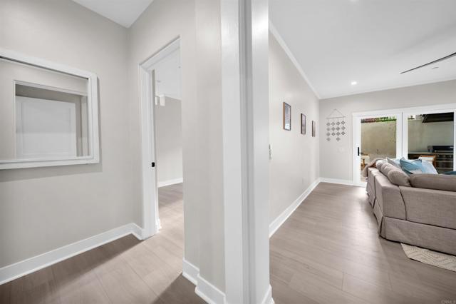 Image 26 of 59 For 812 Cleveland Street 1