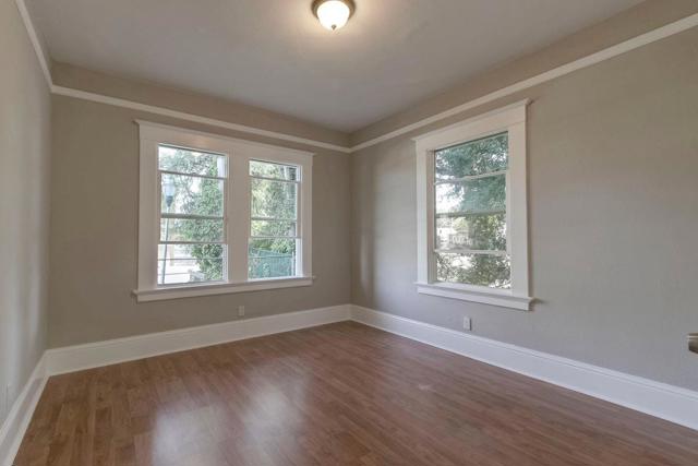 19 S Delaware Street, San Mateo CA: https://media.crmls.org/mediaz/2477c525-c985-400a-9785-74a3357ab184.jpg