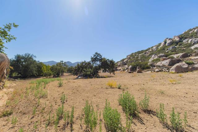 0 V/L Mahogany Ranch Road, Ramona CA: https://media.crmls.org/mediaz/24786bd2-5a49-4f1c-9de3-70862b7780e2.jpg