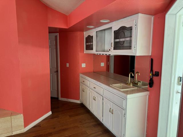 1703 Monte Grosso Drive, Merced CA: https://media.crmls.org/mediaz/2478d54f-bac1-4ffa-abcf-455399ffaef7.jpg