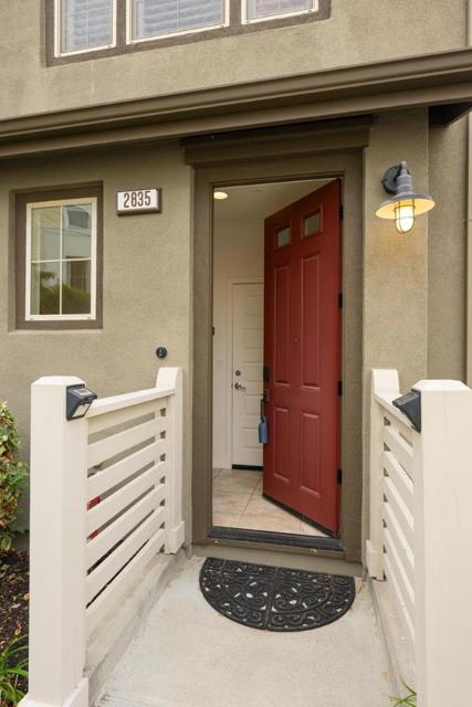2835 Alvarado Avenue, San Mateo CA: https://media.crmls.org/mediaz/2479f01e-f3d3-40df-9cb6-f520be5bf230.jpg