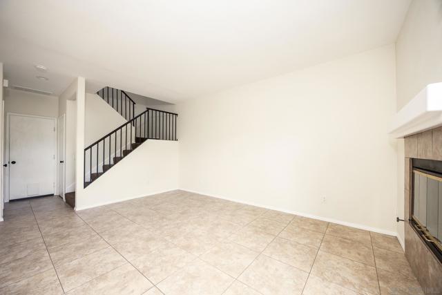 418 W San Marcos Blvd, San Marcos CA: https://media.crmls.org/mediaz/247a3312-fe9c-4ab4-a770-9487afdbffd0.jpg