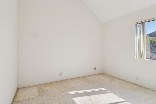 Detail Gallery Image 13 of 32 For 542 via De La Valle #J,  Solana Beach,  CA 92075 - 2 Beds | 2 Baths