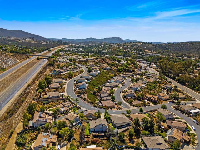 2028 Boulders Rd, Alpine CA: https://media.crmls.org/mediaz/247d07ab-7211-4a17-a679-01da4a5b4ece.jpg