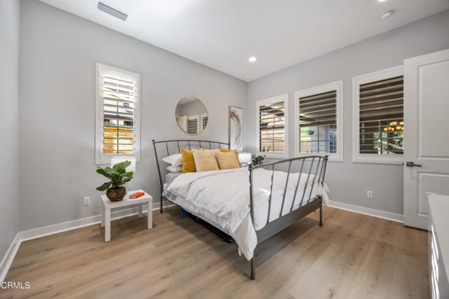 Detail Gallery Image 6 of 73 For 627 E Orange Blossom Way, Azusa,  CA 91702 - 4 Beds | 4/1 Baths