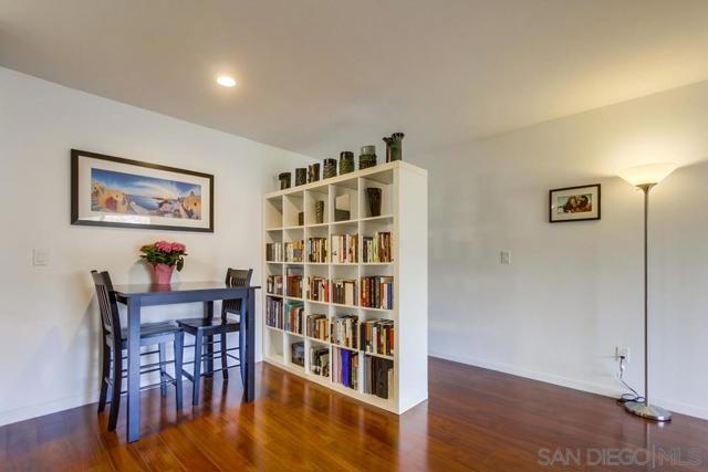 2609 Pico Pl, San Diego CA: https://media.crmls.org/mediaz/247f3f8b-7732-4963-93cf-232df4a5f03d.jpg