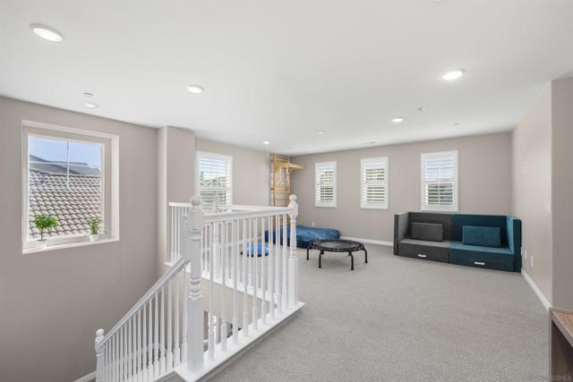 Image 21 of 50 For 10664 Cobble Court