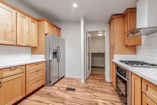 125 N Mary Avenue, Sunnyvale CA: https://media.crmls.org/mediaz/248203c8-97a2-4338-a599-3166d406ffc8.jpg